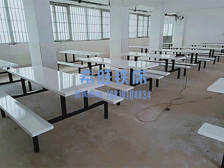 东莞不锈钢餐桌加工